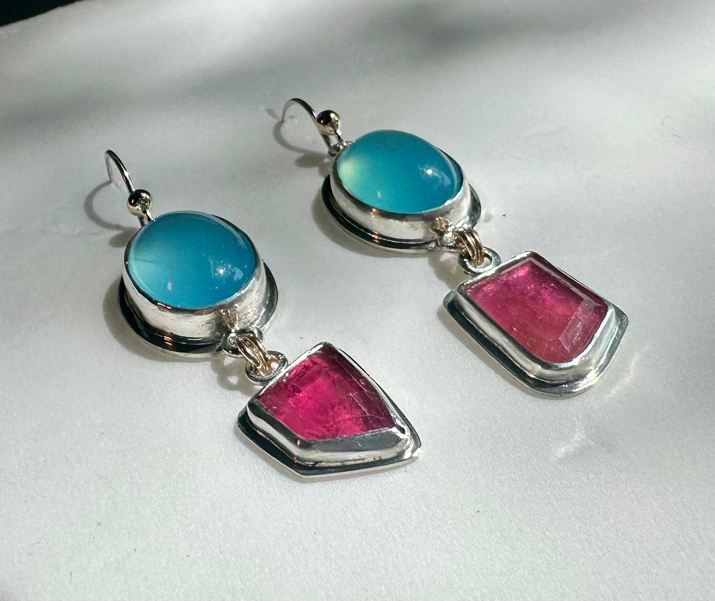 Summer sky chalcedony earrings